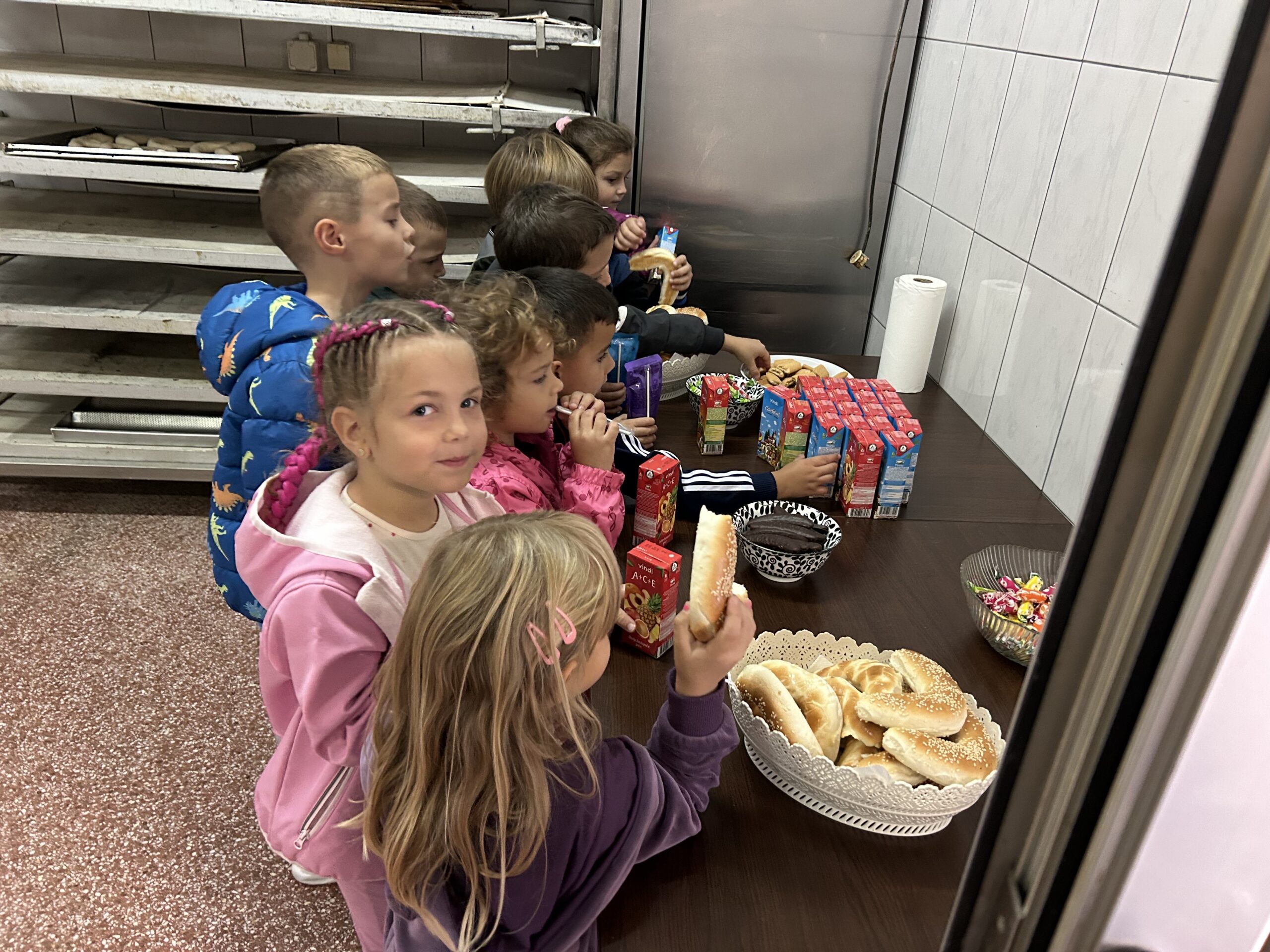 Posjeta pekari Merkur